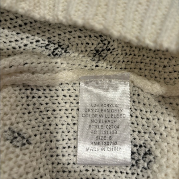 Women’s Umgee polka dot cardigan. - Picture 7 of 8